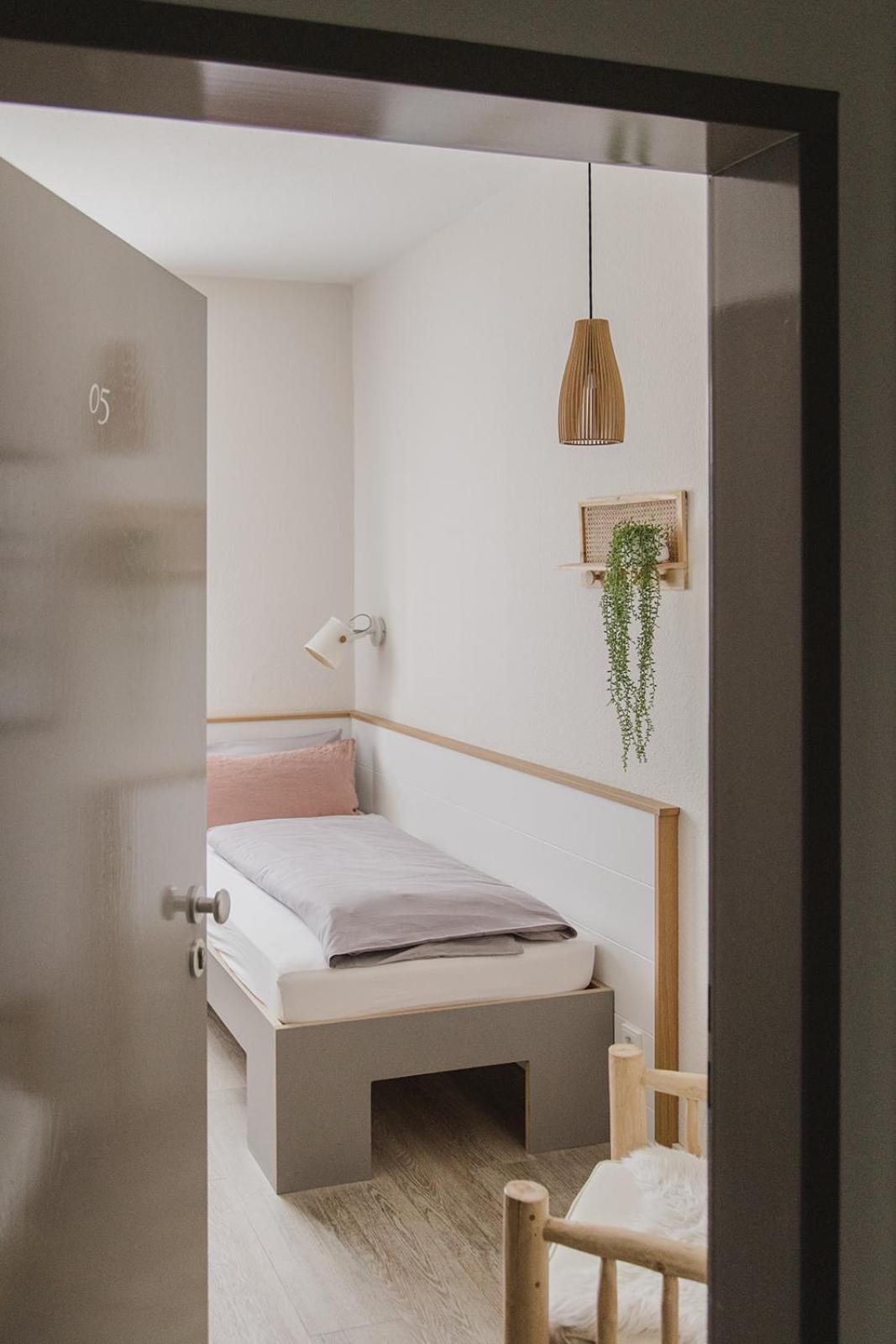Fruehstueckshotel Fuerstenwerth Вильгельмсхафен Экстерьер фото